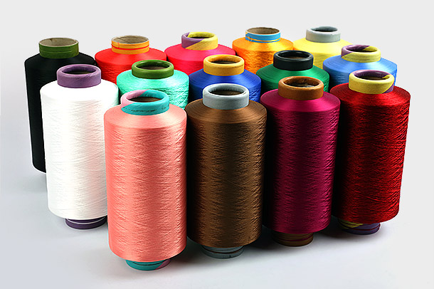 Was Sie über spinngefärbtes Polyestergarn wissen müssen